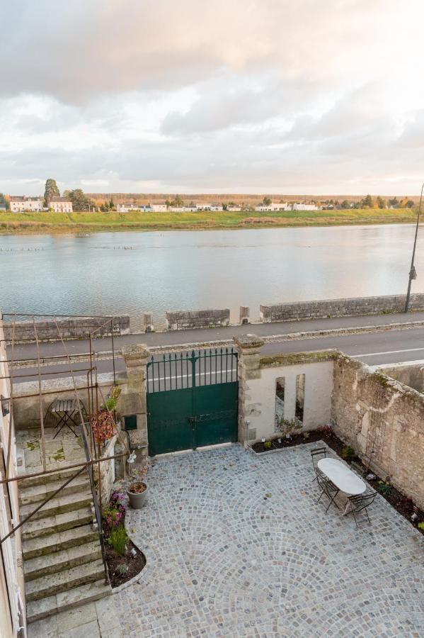 La Perluette Acomodação com café da manhã Blois Exterior foto